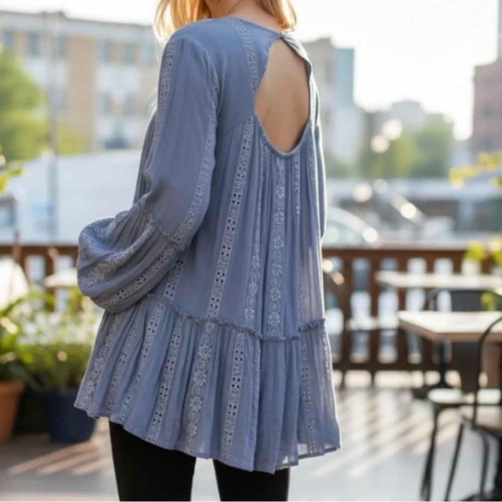 NEW Free People Kiss Kiss Eyelet Lace Ruffle Tunic Navy SZ XS - Picture 2 of 13